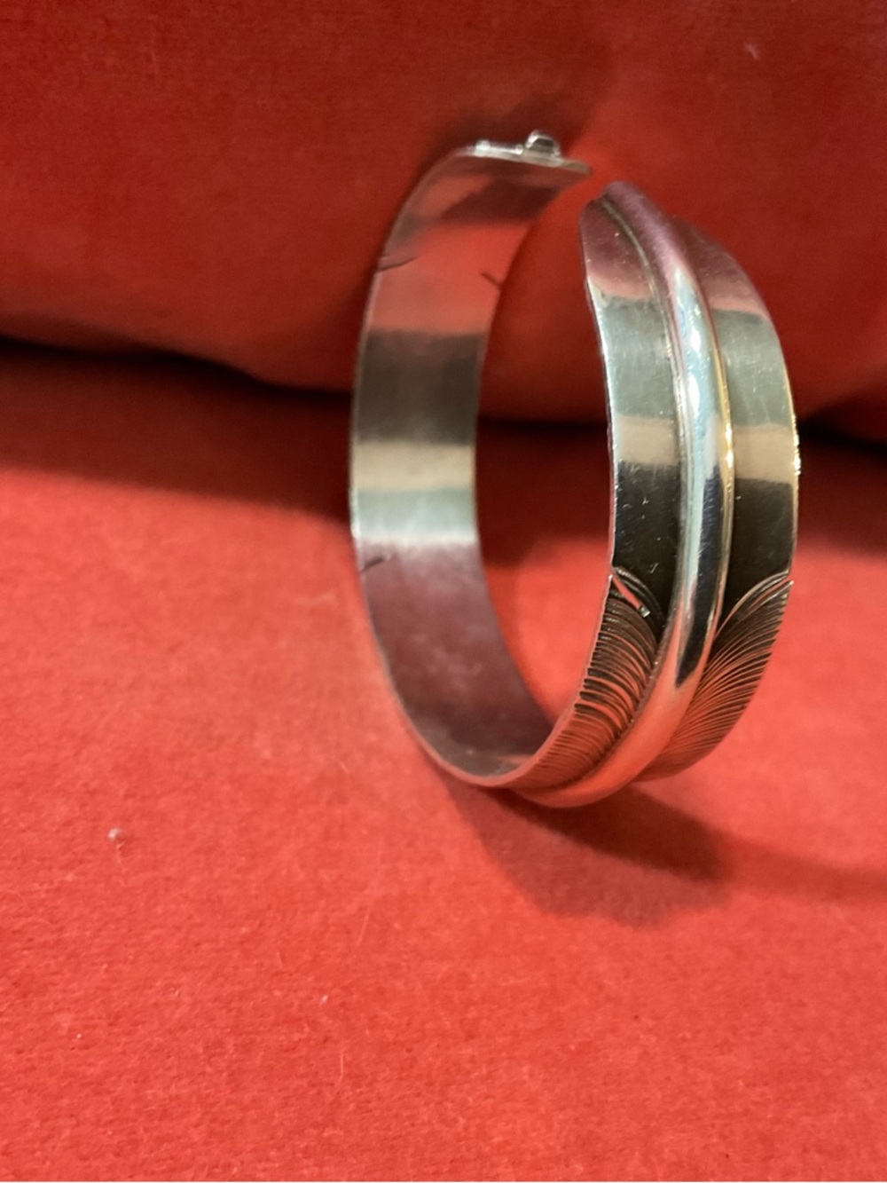 STERLING SILVER FEATHER CUFF - Picture 4 of 6